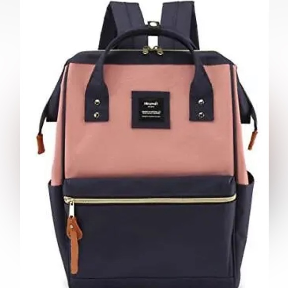 Backpack - Picture 8 of 9